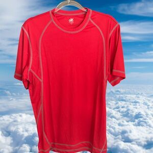 Alo CoolFit Mens Red Short Sleeve T-Shirt Size Small NWT
